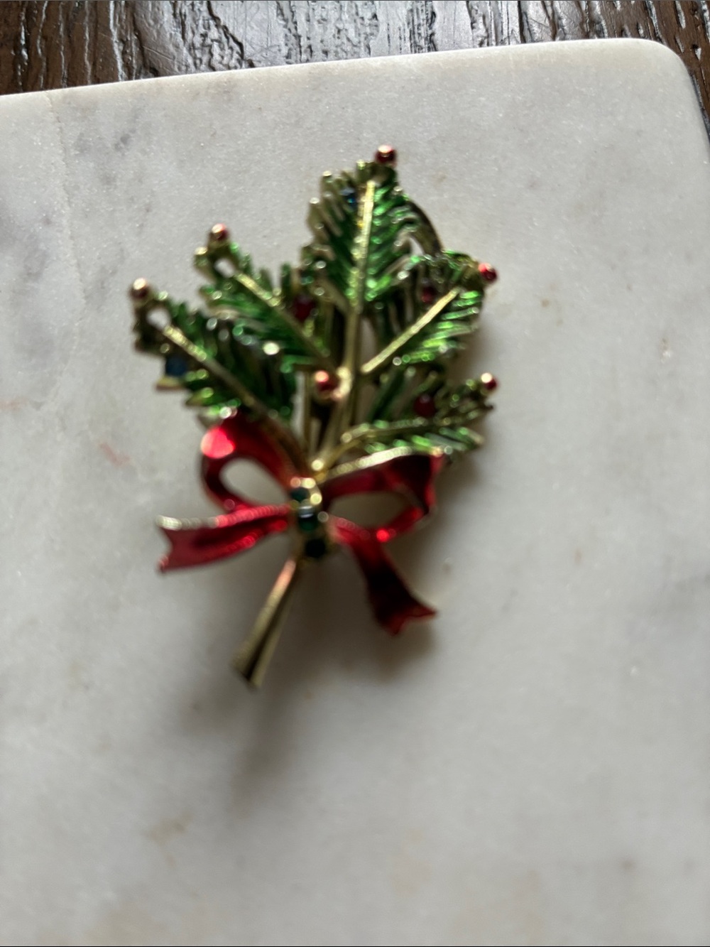 Festive Green Leaf and Red Bow Brooch